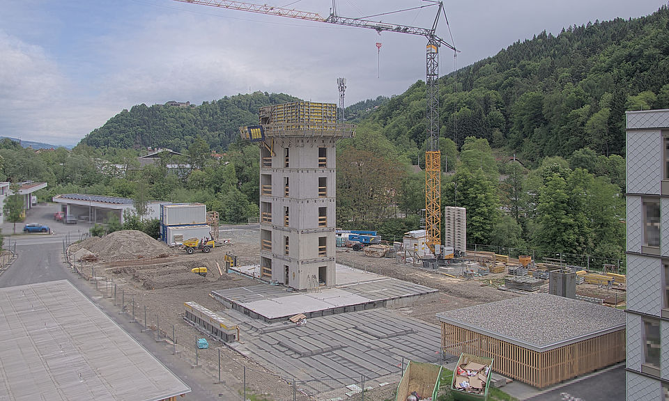 Livebild Baukamera 3 - Webcam 'Gesamtpanorama 4. Bauabschnitt' - Baustelle 'Riverside', Rechte Mürzzeile, 8605 Kapfenberg (ca. 5 Minuteninterval)