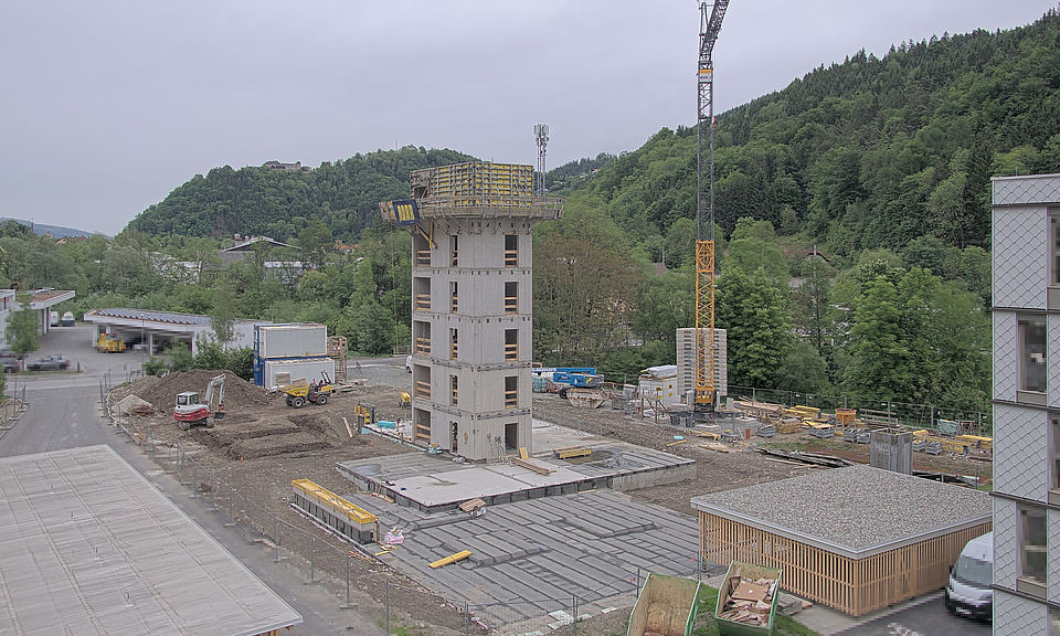 Livebild Baukamera 3 - Webcam 'Gesamtpanorama 4. Bauabschnitt' - Baustelle 'Riverside', Rechte Mürzzeile, 8605 Kapfenberg (ca. 5 Minuteninterval)